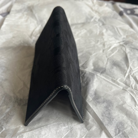 A Coach black wallet/checkbook - Picture 7 of 8